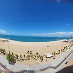 Piazza Coliseum do lado porto de Iracema vista Mar